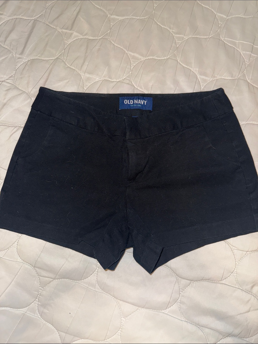 Old Navy Black High-Waist Women's Shorts - Picture 1 of 3